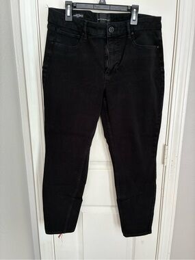 White House Black Market Black Skinny Jeans